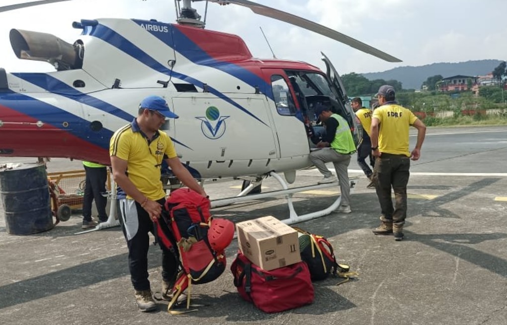 8 Mountaineers Rescued, 21 Still Trapped As Avalanche Hits Uttarakhand; Rescue Ops Underway
