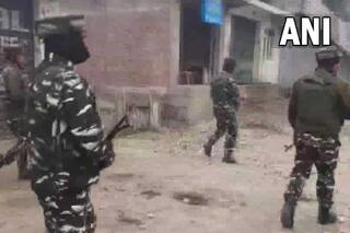 जम्मू-कश्मीर में दो एनकाउंटर में 4 आतंकी ढेर, सुरक्षाबलों के जवानों के हत्यारे भी मारे गए