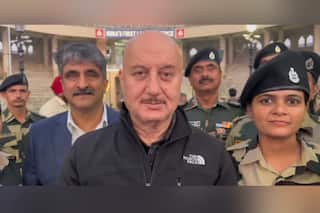 VIDEO: वाघा बॉर्डर बीटिंग रिट्रीट देखने पहुंचे अनुपम खेर, फैंस से की बड़ी अपील, जानें पूरी बात