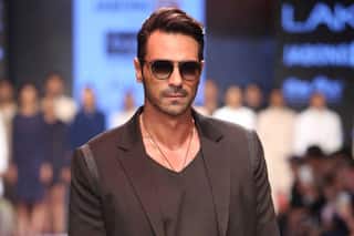 Arjun Rampal: ऋतिक की एक्स-वाइफ संग जुड़ा नाम, ऐसी है अर्जुन रामपाल की लाइफ