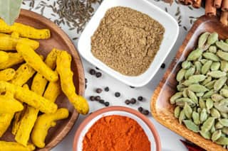 Diabetes Control Tips: 4 Ayurvedic Herbs From Your Kitchen Shelf to Help With Blood Sugar Levels