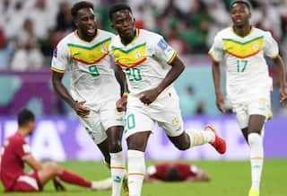 FIFA 2022: सेनेगल से हारकर मेजबान कतर बाहर, अमेरिका ने इंग्लैंड को गोलरहित ड्रॉ पर रोका