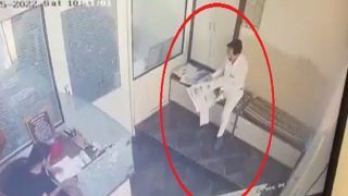Businessman Dies While Reading Newspaper at Clinic in Rajasthan's Barmer; CCTV Clip Goes Viral | WATCH
