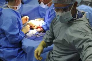 मोतियाबिंद ऑपरेशन से 8 लोगों की गई आंखों की रोशनी, जांच के लिए गुजरात सरकार ने बनायी समिति