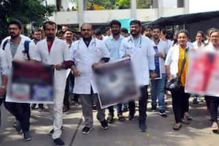 MP Hindi News: मेडिकल कॉलेजों में नौकरशाहों की नियुक्ति पर बवाल, सरकार ने ठंडे बस्ते में डाला प्रस्ताव