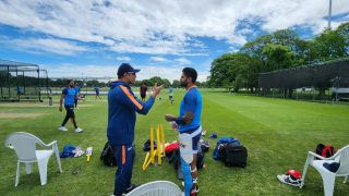 The Sun & Play: Desperate India Hope For Full Game In Final ODI