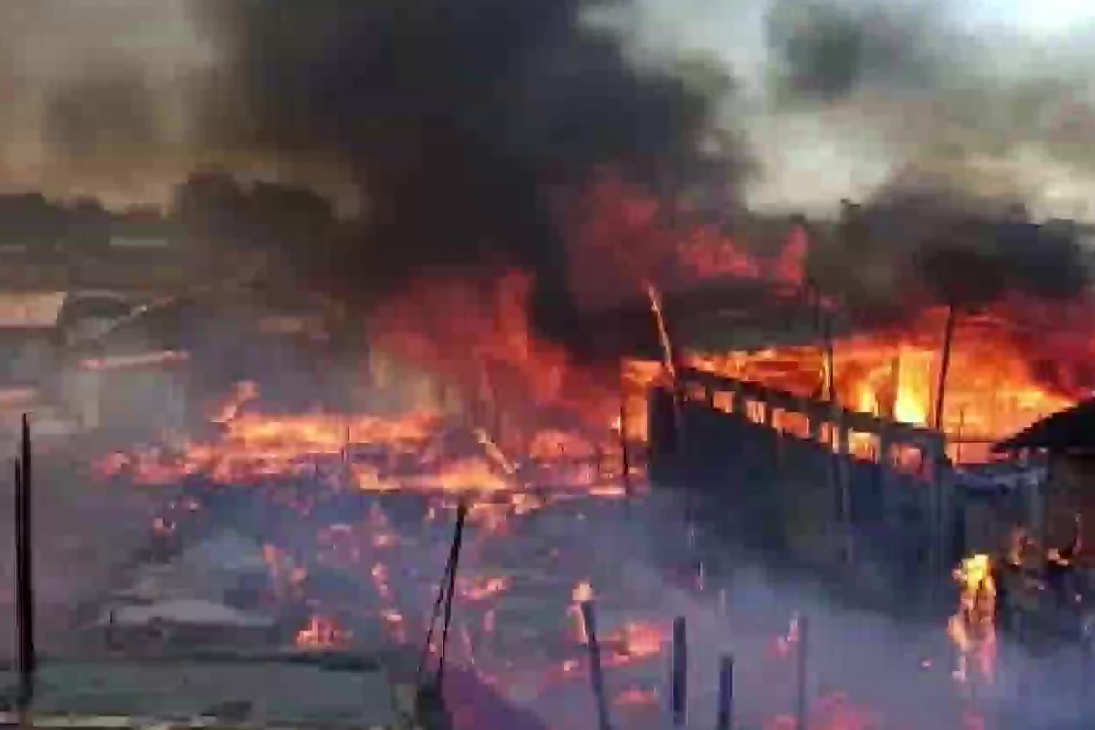 Massive Fire Breaks Out in Assam's Karbi Anglong; Several Houses, Shops Gutted