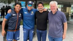20 साल बाद- टीम इंडिया के पूर्व कोच जॉन राइट से मिले पूर्व खिलाड़ी, जमकर लगे ठहाके