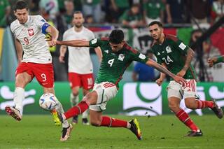 पेनल्टी पर भी गोल नहीं कर पाए लेवानडॉस्की, पोलैंड मेक्सिको का मैच ड्रॉ