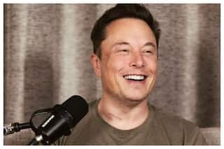 Chief Twit Elon Musk Dissolves Twitter's Board, Is Now The Only Director