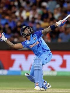 सबसे बड़ा खतरा बन गए हैं सूर्यकुमार यादव : मैथ्यू हेडन