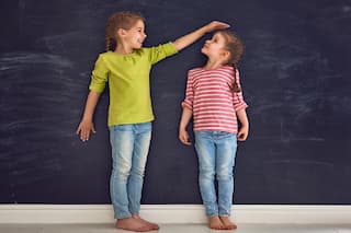 बच्चों की लंबाई बढ़ाने के लिए उन्हें पिलाएं ये चीजें