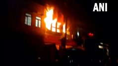 Mumbai News: मुंबई के औद्योगिक क्षेत्र में दो मंजिला इमारत में लगी भीषण आग, मौके पर पहुंची दमकल की आठ गाड़ियां