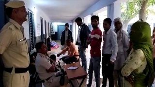 Haryana Panchayat Election 2022 Live: पुंडरी मतदान केंद्र पर भिड़ी पुलिस-पब्लिक, रुका रहा मतदान
