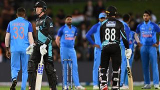 IND vs NZ: न्यूजीलैंड की टीम रातों-रात भारत पहुंची, पाकिस्तान में एक दिन भी नहीं रुकी 