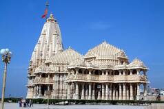 Gujarat Famous Temples: ये हैं गुजरात के 3 प्रसिद्ध मंदिर, सोमनाथ से लेकर अंबाजी तक के करिये दर्शन