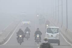 Dense Fog, Severe Cold Wave Likely To Persist In Delhi, Chandigarh, Punjab, Haryana For Next Few Days: IMD