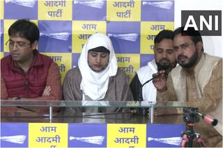 कांग्रेस को झटका, दिल्ली में मेयर चुनाव से पहले पार्टी के दो पार्षद आम आदमी पार्टी में शामिल 