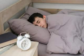 5 Unhealthy Morning Habits That You Should Stop NOW