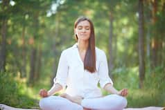 Yoga For Panic Attacks: 4 Effective Asanas to Combat Panic And Anxiety