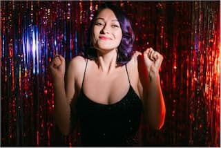 New Year 2023: Essential Last Minute Touch Ups by Shahnaz Husain For Your New Year Party