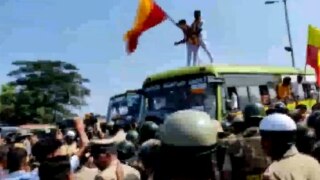 Border Tensions Flare Up: Maharashtra trucks attacked in Karnataka, Shiva Sena Men Retaliate