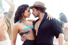 Pathaan Song Besharam Rang Gets It’s Ghazal Version Created by Kolkata Artist, Netizens Say ‘Better Than Original’