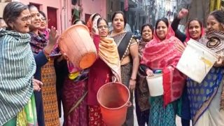 उत्तरी दिल्ली के इस इलाके में पिछले कई दिनों से नहीं आ रहा पानी, स्थानीय लोग बोले- बिना सप्लाई के ही जनरेट हो रहा है बिल
