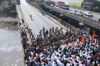 Karnataka-Maharashtra Border Row: Protest At Kognoli Toll Escalates; Section 144 Imposed | WATCH