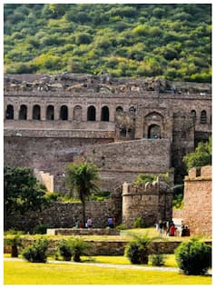 Bhangarh Fort: शाम 6 बजे बाद जहां कोई नहीं रखता कदम, किले में भटकती हैं आत्माएं
