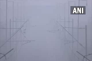 IMD Alert: उत्तर भारत में बढ़ी शीतलहर-छाया घना कोहरा, फ्लाइट्स वापस दिल्ली लौटीं, ट्रेन-बस सेवा प्रभावित