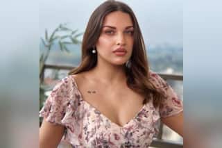 -7 डिग्री सेल्सियस में शूटिंग कर रही थीं 'बिग बॉस' फेम हिमांशी खुराना, अस्पताल में कराना पड़ा भर्ती