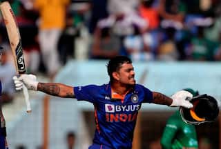 Ishan Kishan creates history: इशान किशन ने वनडे क्रिकेट में ठोका सबसे तेज दोहरा शतक, बनाया वर्ल्ड रिकॉर्ड