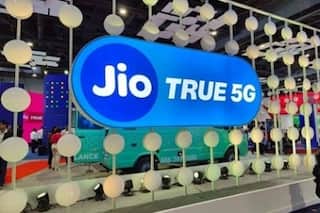 Mukesh Ambani offers 1-Year free Jio AirFiber, But there's a catch