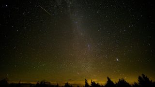 Geminids Meteor Shower to Dazzle Bengaluru Skies on December 13-14 | When, Where And How to watch