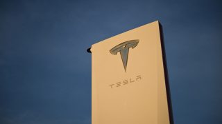 Tesla Layoff 2.0: Automaker Firm To Sack Employees In 2023 Fiscal Year; Freezes Hiring