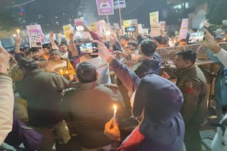 UPSC Aspirants Protest: यूपीएससी परीक्षार्थियों का धरना प्रदर्शन, एक्स्ट्रा अटेंप्ट की कर रहे मांग