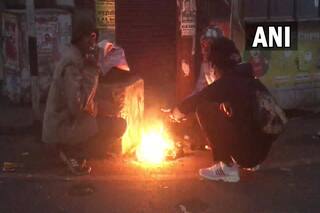 IMD Alert: मौसम विभाग की चेतावनी-चार से पांच दिनों तक रहेगी हाड़ कंपा देने वाली ठंड, यूपी के 60 जिलों में रेड अलर्ट जारी