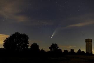 Once In A Lifetime Comet To Pass Through Earth; Might Be Visible To Naked Eye | When, Where To Watch