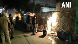 दिल्ली: गिरफ्तार संदिग्ध आतंकियों के घर से हथगोला और खून के निशान मिले, क्षत-विक्षत शव भी बरामद