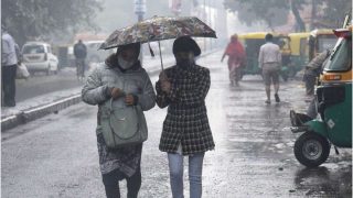 Delhi Weather Update: दिल्ली में अगले कुछ दिनों तक छाए रहेंगे बादल, बारिश के भी आसार, फिर बढ़ेगी ठंड