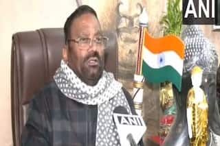 सपा नेता स्वामी प्रसाद मौर्य के खिलाफ रामचरित मानस पर आपत्तिजनक टिप्पणी करने के आरोप में FIR दर्ज