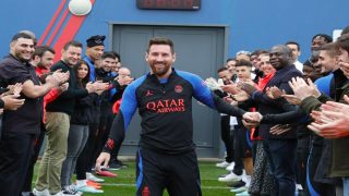 Lionel Messi Receives Guard Of Honour From Paris Saint-Germain Upon Return | Watch Video