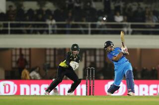 ICC T20I ranking: भारत की हरमनप्रीत कौर को फायदा; दीप्ति शर्मा ने करियर-बेस्ट रैंकिंग हासिल की