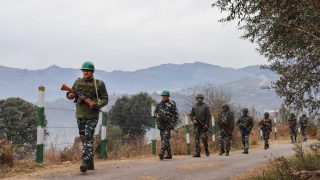 आर्मी ने एलओसी पर घुसपैठ की दो कोशिशों को नाकाम किया, 2 आतंकियों को मार गिराया