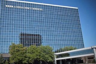 सॉफ्टवेयर कंपनी टीसीएस वित्त वर्ष 2023-24 में 1.25 लाख लोगों की भर्ती करेगी