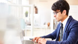 Vastu Tips For Bright Future: 7 Things You Must DO For a Successful Career Growth
