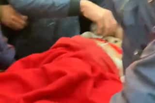 Denied Entry For 'Not Having Blood Report', Woman Gives Birth Outside Hospital In UP's Hathras