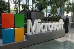 Microsoft Faces Major Outage; Teams, Outlook, Store, Azure Stop Responding