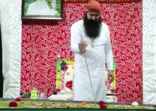 Dera Chief and Rape Convict Ram Rahim Cuts Cake With Sword, Video Goes Viral